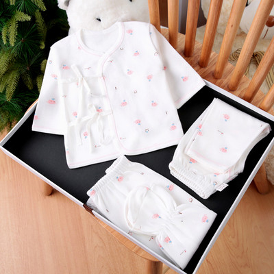 Бебешка пижама комплект от 3 части - блузка с копчета, ританки и панталон