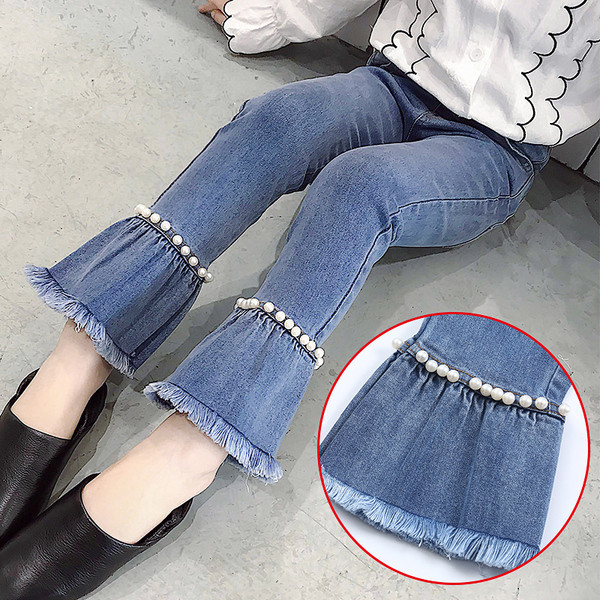 Blugi moderni pentru copii pentru o fata cu perle decorative