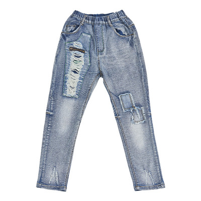 Παιδικά τζιν με διακοσμητικά μοτίβα για αγόρια