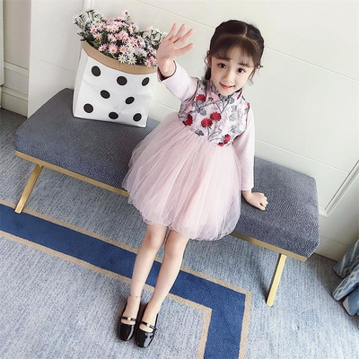 Стилна детска рокля с флорални мотови и тюл в два цвята