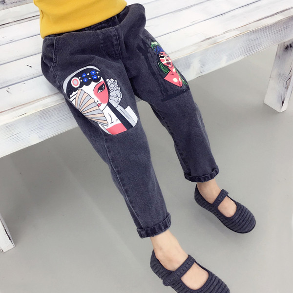 Blugi de copii pentru o fata cu aplicatii in negru si albastru