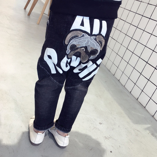 Blugi moderni pentru copii de culoare închisă cu imprimeu