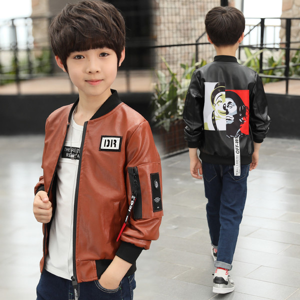 Geaca moderna pentru copii din piele ecologica in doua culori cu imprimeu
