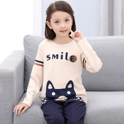 Детска пижама в няколко модела - блуза с О-образна яка и дълги панталони