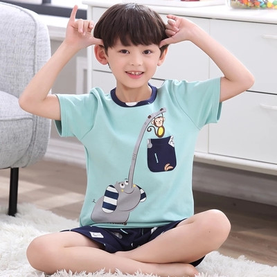 Pijamale copii pentru baieti in diferite modele - Tricou cu imprimeu si pantaloni scurti