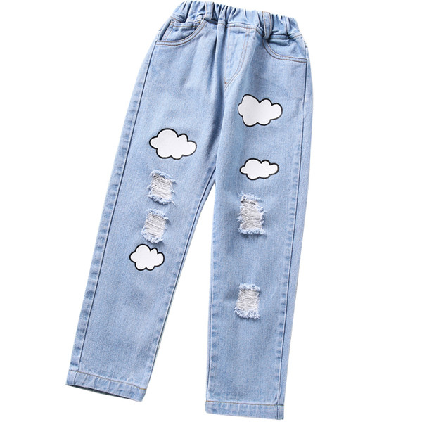 Детски дънки с апликации и разкъсани мотиви в два модела