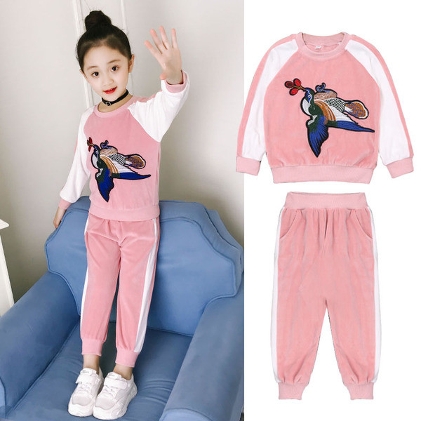 Set sport si casual pentru copii - bluza cu broderie si pantaloni lungi cu talie inalta