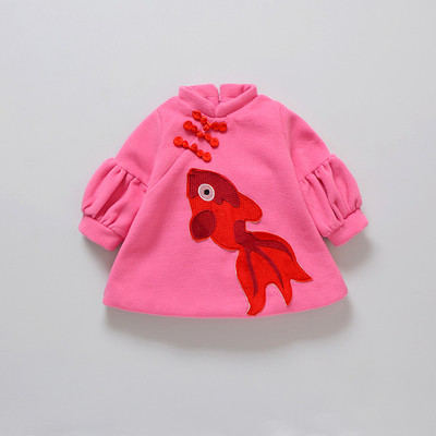 Rochie moderna pentru copii cu maneci lungi croiate model cu aplicatie colorata