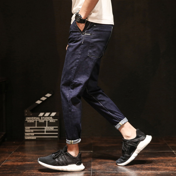 Blugi de bărbați în două culori închise