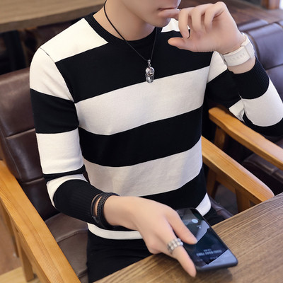 Csíkos férfi pulóver O-nyakkal, több színben