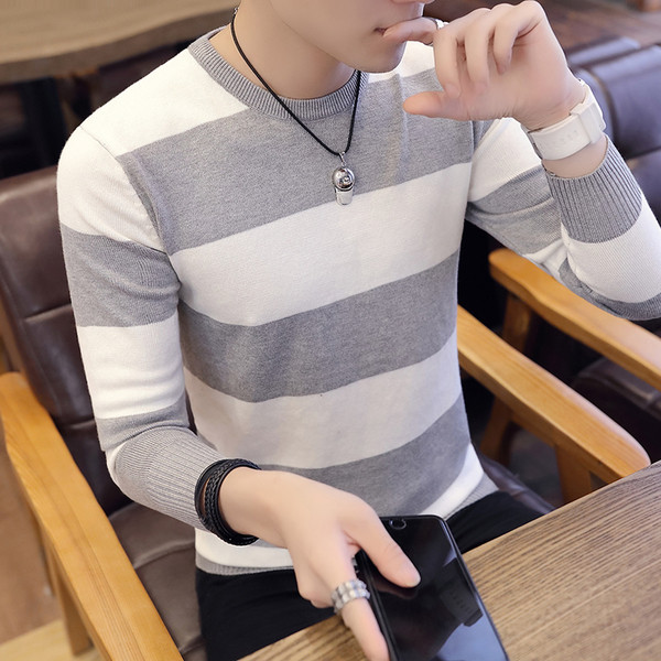 Csíkos férfi pulóver O-nyakkal, több színben