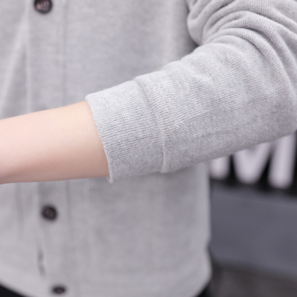 Мъжка жилетка в червен и сив цвят с надписи