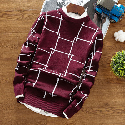 Модерен мъжки пуловер с интересна цветна бродерия в няколко цвята