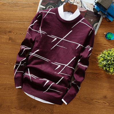 Модерен мъжки пуловер с интересна цветна бродерия в няколко цвята