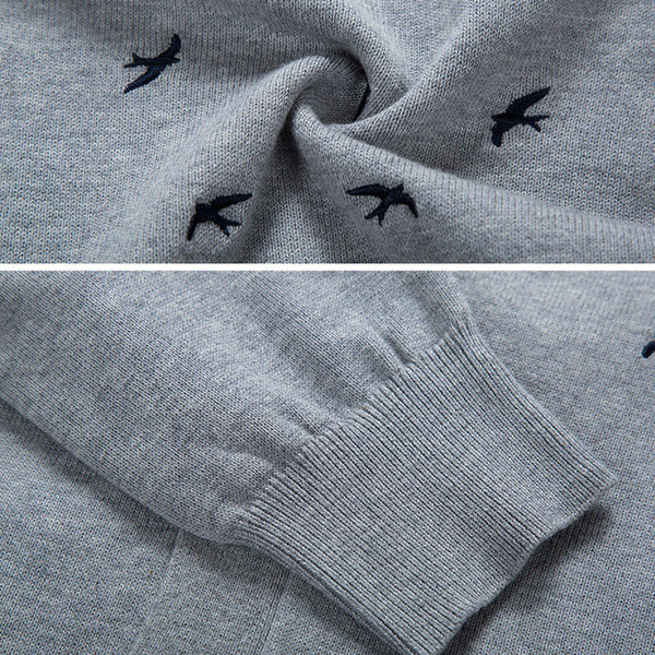 Ανδρικ`η ζακέτα  με κεντήματα σε γκρι και μπλε χρώμα