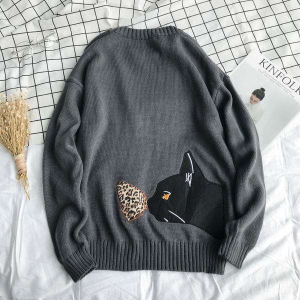 Pulover barbatesc casual cu broderie colorata in mai multe culori