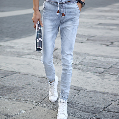 Blugi barbatesti cu talie elastica de culoare deschisa