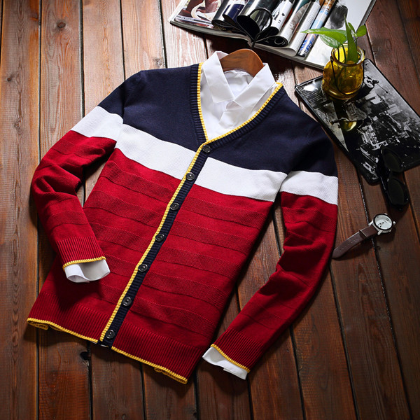 Ανδρικ'η ζακέτα με V-λαιμό και χρωματιστές άκρες - διάφορα μοντέλα