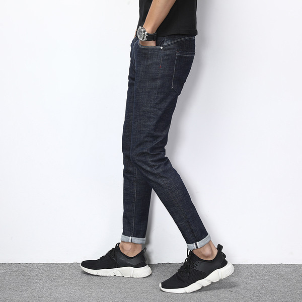 Blugi barbati - model drept in culoare inchisa