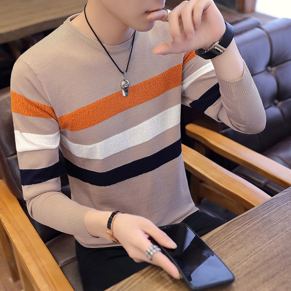 Pulover casual barbatesc cu decolteu O-0 in mai multe culori