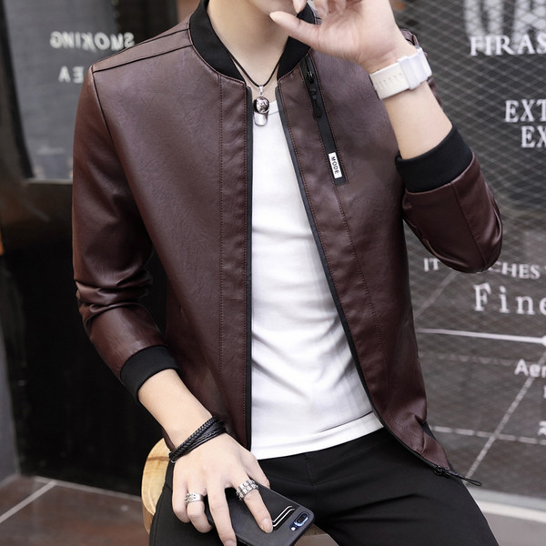 Κομψό δερμάτινο ανδρικό  μπουφάν σε κλασικά χρώματα