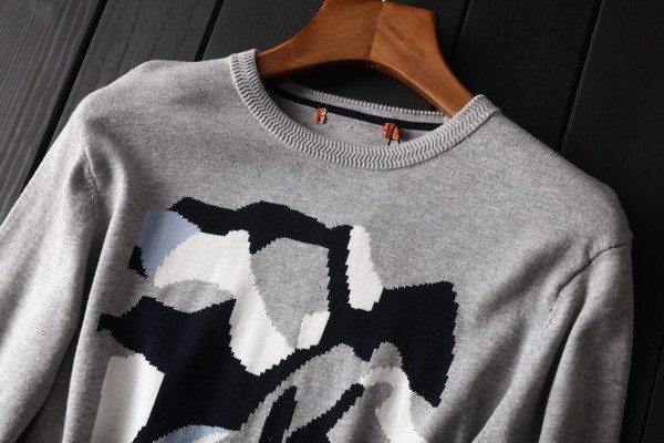 Bluza barbati sport-casual cu broderie colorata