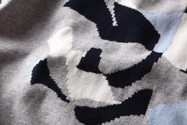 Bluza barbati sport-casual cu broderie colorata