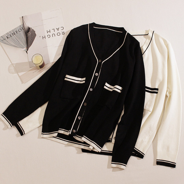 Vesta eleganta de dama in alb si negru