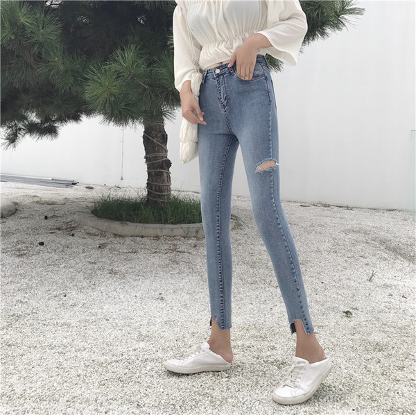 Blugi de dama cu talie inalta