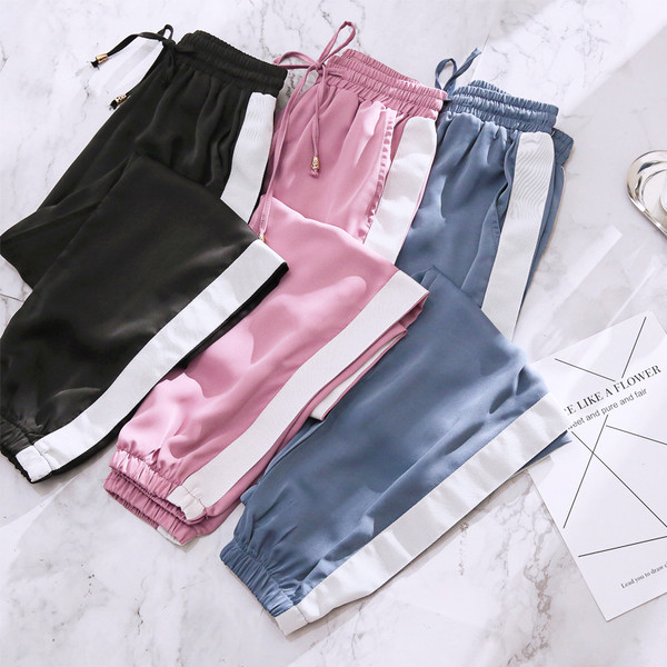 Pantaloni de dama din satin in trei culori