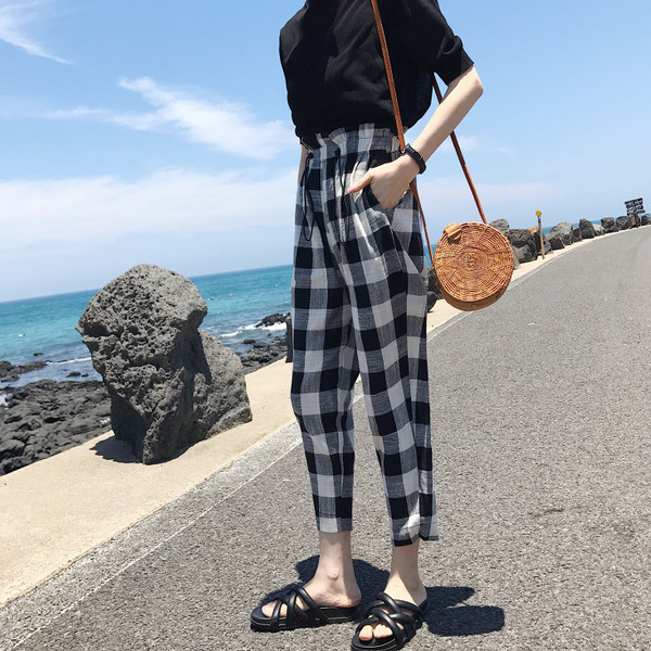 Pantaloni moderni de dama cu talie elastica inalta