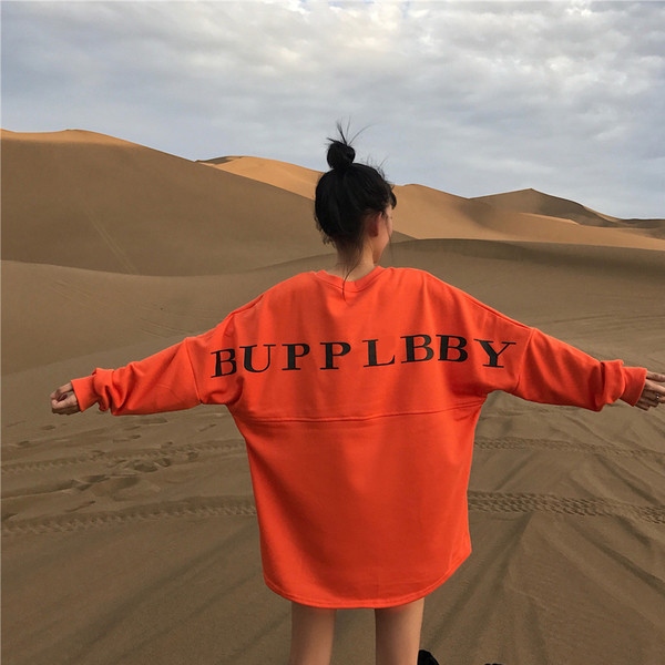 Γυναικείο φούτερ με τρισδιάστατο σχέδιο