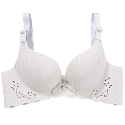 Безшевно дишащо дамско бельо в шест цвята