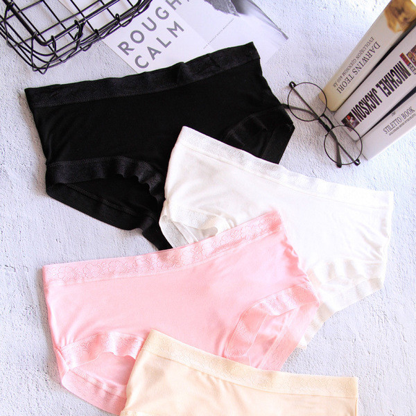 Lenjerie din bumbac in diferite culori