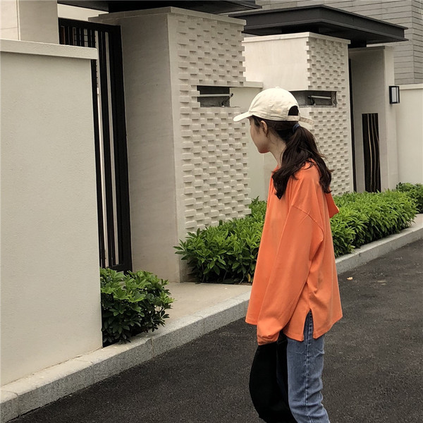 Γυναικείο φούτερ με κουκούλα σε τέσσερα χρώματα