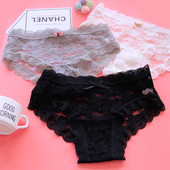 Lenjerie din dantela in diferite culori