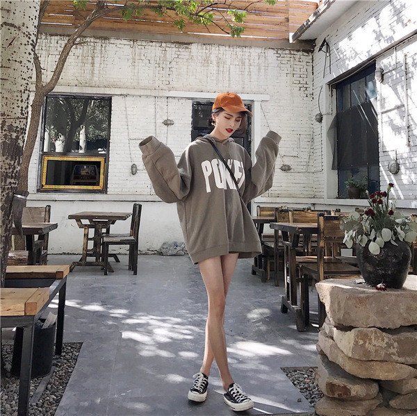 Γυναικείο φούτερ με κουκούλα 