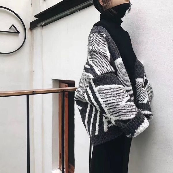 Γυναικεία ζακέτα σε δύο χρώματα