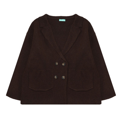 Κομψή γυναικεία ζακέτα με τσέπες σε μερικά χρώματα