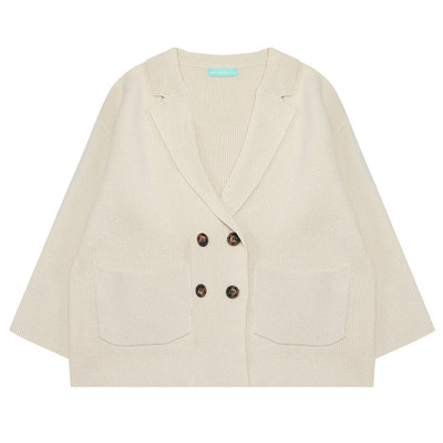 Κομψή γυναικεία ζακέτα με τσέπες σε μερικά χρώματα