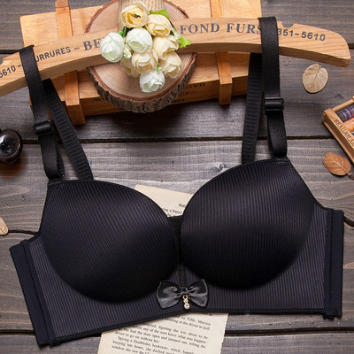 Sutien confortabil de damă curat în patru culori