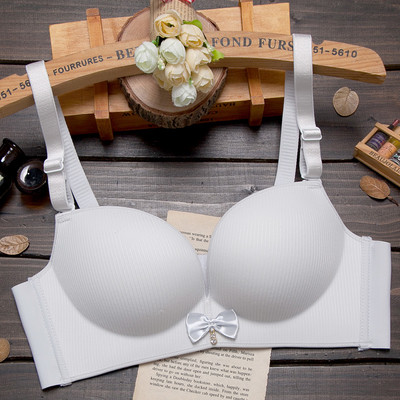 Sutien confortabil de damă curat în patru culori