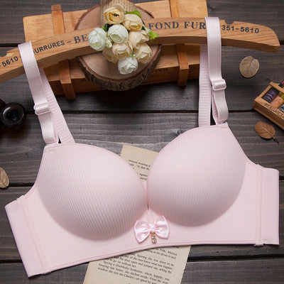 Sutien confortabil de damă curat în patru culori