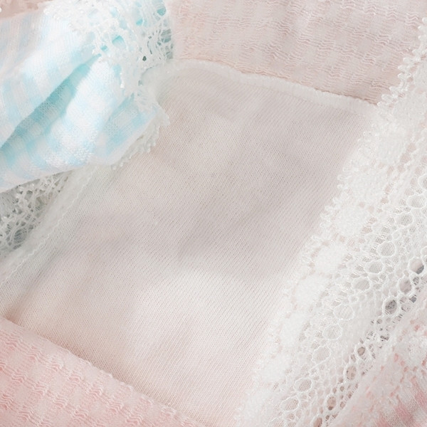Lenjerie intimă din bumbac cu dantelă în diferite culori