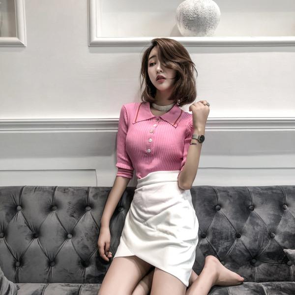 Καθημερινή υναικεία  μπλούζα με δύο χρωματιστά γιακά