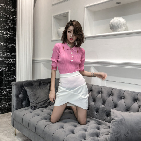 Καθημερινή υναικεία  μπλούζα με δύο χρωματιστά γιακά