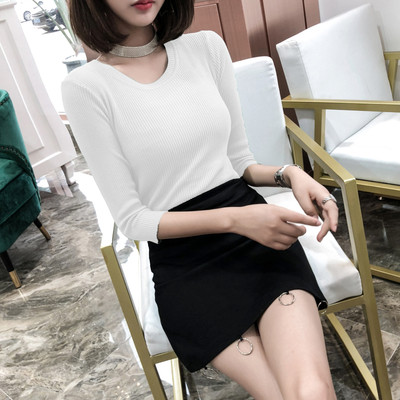 Μοντέρνα γυναικεία μπλούζα με O-λαιμόκοψη σε διάφορα χρώματα