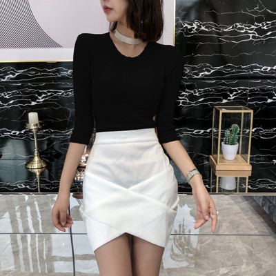 Μοντέρνα γυναικεία μπλούζα με O-λαιμόκοψη σε διάφορα χρώματα