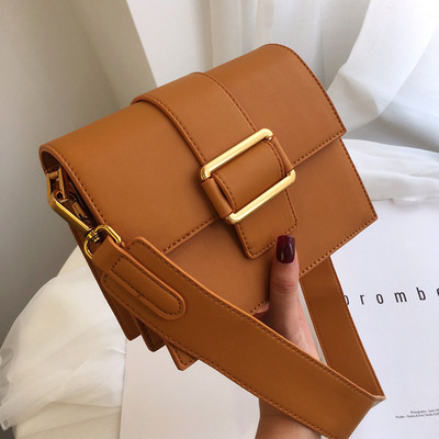 Модерна дамска чанта в три цвята