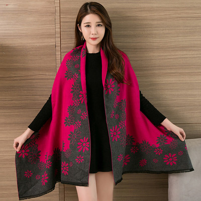 Γυναικείο κασκόλ -  πόντσο  σε διάφορα μοντέλα με floral μοτίβα